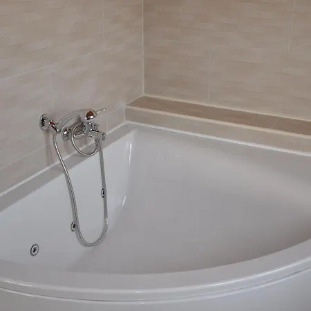 La Costurera Navatalgordo