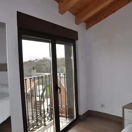 La Costurera